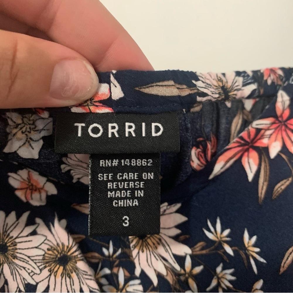 Torrid Ruffle Neckline Sleeveless Top - Picture 6 of 10